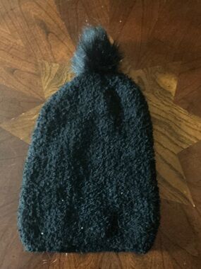 Cozy Black Pom Beanie